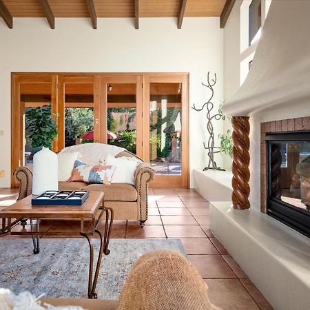 Adobe Village Villa With Private Patio - Sunset Villa Седона Екстериор снимка